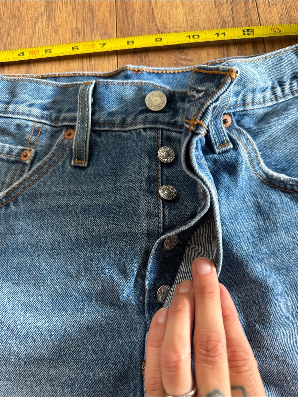 Levi's Vintage Blue Cutoff Denim Shorts - Picture 6 of 6